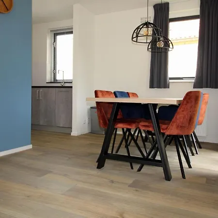 Broeckhuys Lakeview Vip Bungalows 6p Aan Het Water En Wijds Uitzicht