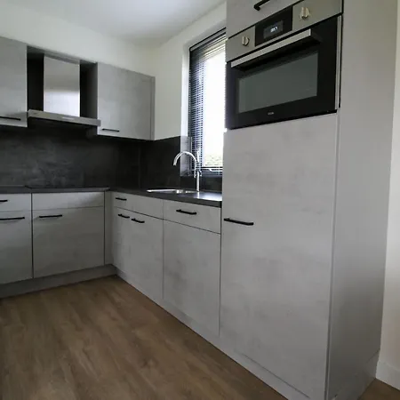 Holiday home Broeckhuys Lakeview Vip Bungalows 6p Aan Het Water En Wijds Uitzicht *